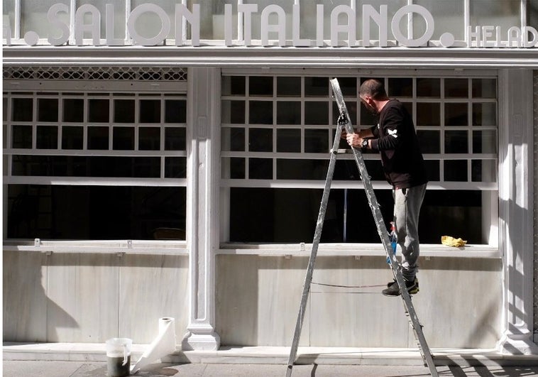 La heladería Los Italianos de la calle Ancha ultima su reforma para abrir en unos días