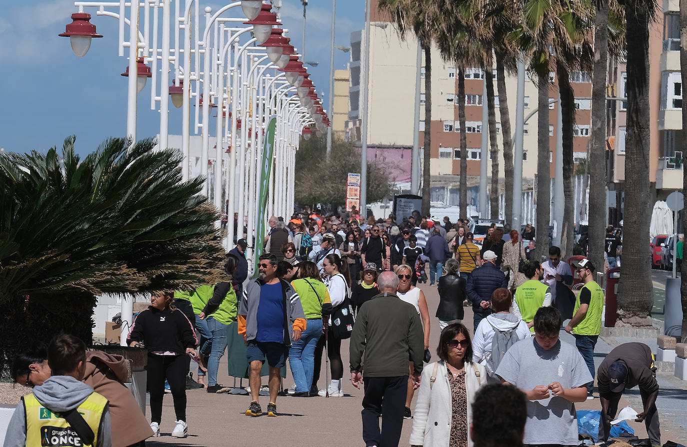 Fotos: Las playas toman protagonismo en Cádiz