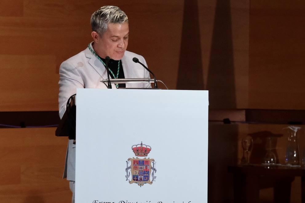 En imágenes: Alejandro Sanz y Lola Flores, Hijos Predilectos de Cádiz