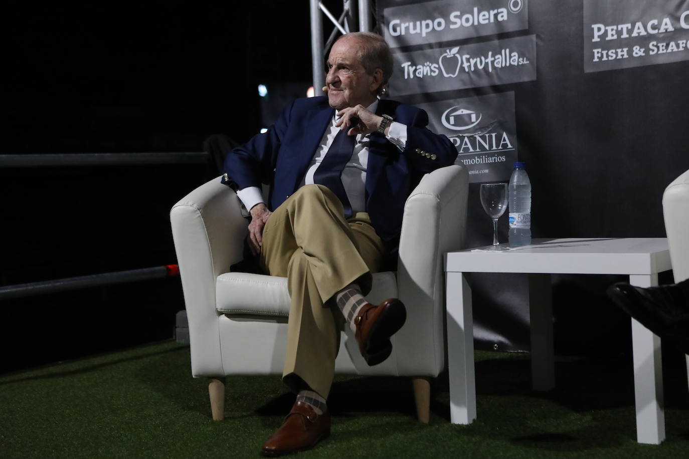 Fotos: José María García y José Ramón de la Morena cerraron el primer día de &#039;Hablamos de fútbol&#039;