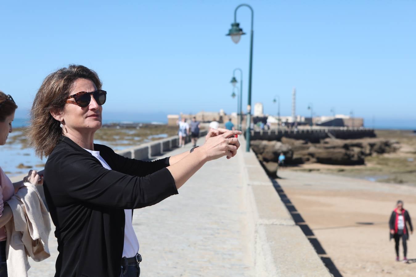 Ribera garantiza la restauración de las Murallas y deja al margen el Castillo de San Sebastián