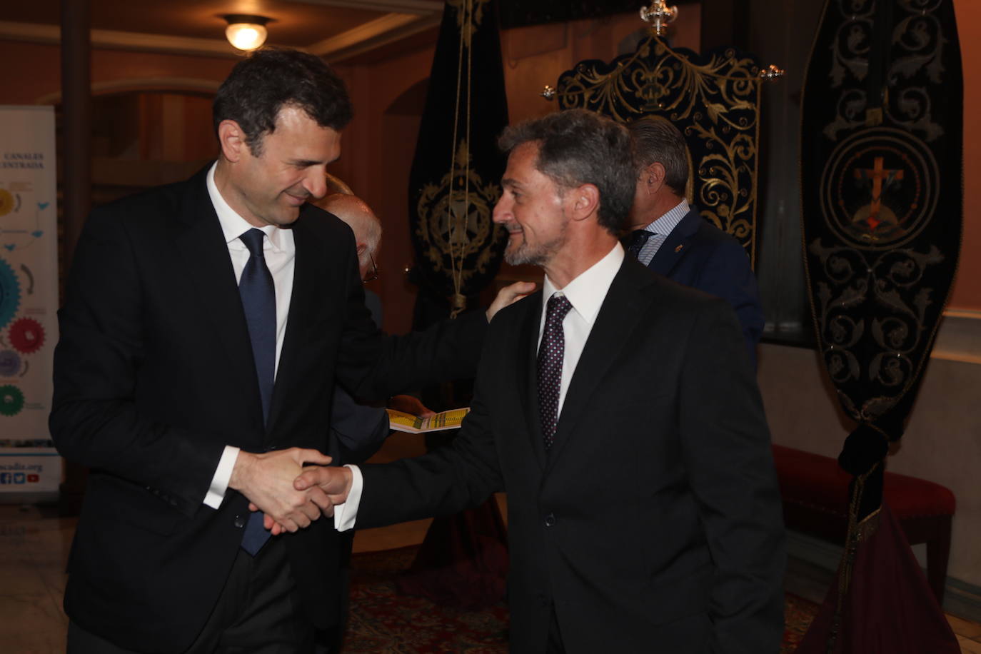 En imágenes: Pregón de la Semana Santa de Cádiz de 2023 a cargo de Fernando Pérez