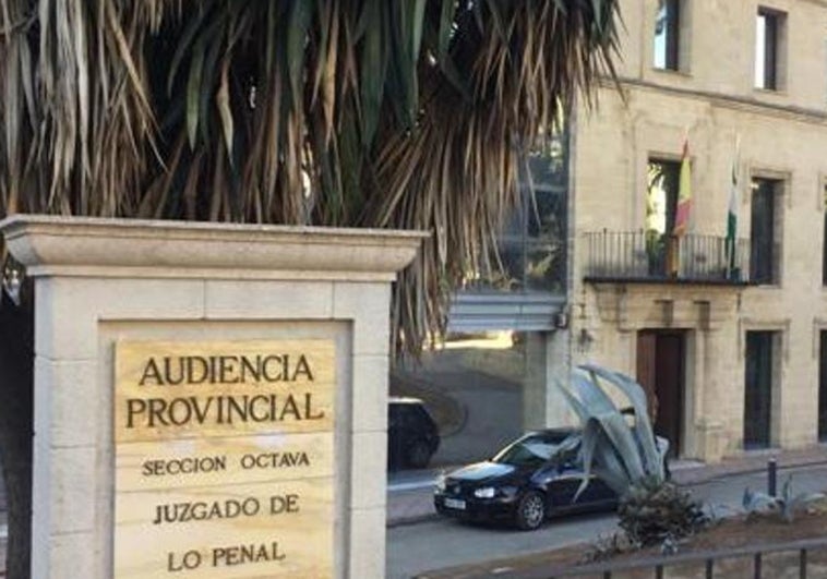 Susto en la Audiencia de Jerez por un aviso de bomba