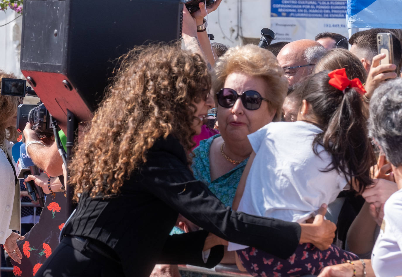 Fotos: La familia Flores inaugura el centro cultural en recuerdo de su madre Lola, &#039;La Faraona&#039;