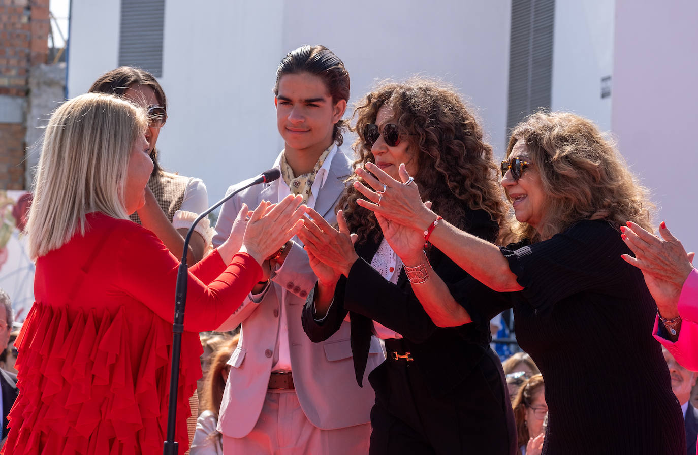 Fotos: La familia Flores inaugura el centro cultural en recuerdo de su madre Lola, &#039;La Faraona&#039;