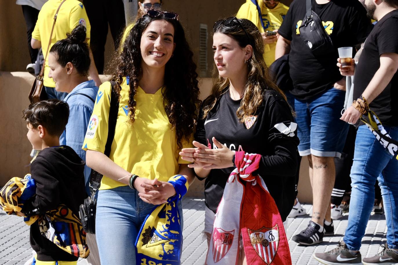 Fotos: Búscate en previa del partido Cádiz - Sevilla