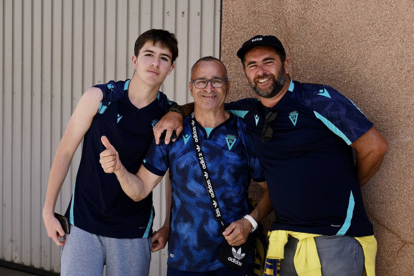Fotos: Búscate en previa del partido Cádiz - Sevilla