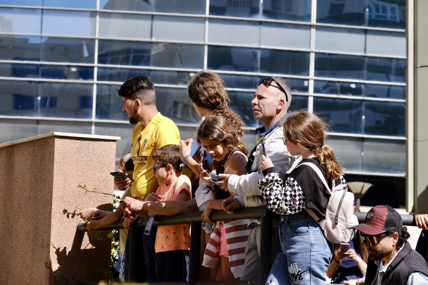 Fotos: Búscate en previa del partido Cádiz - Sevilla