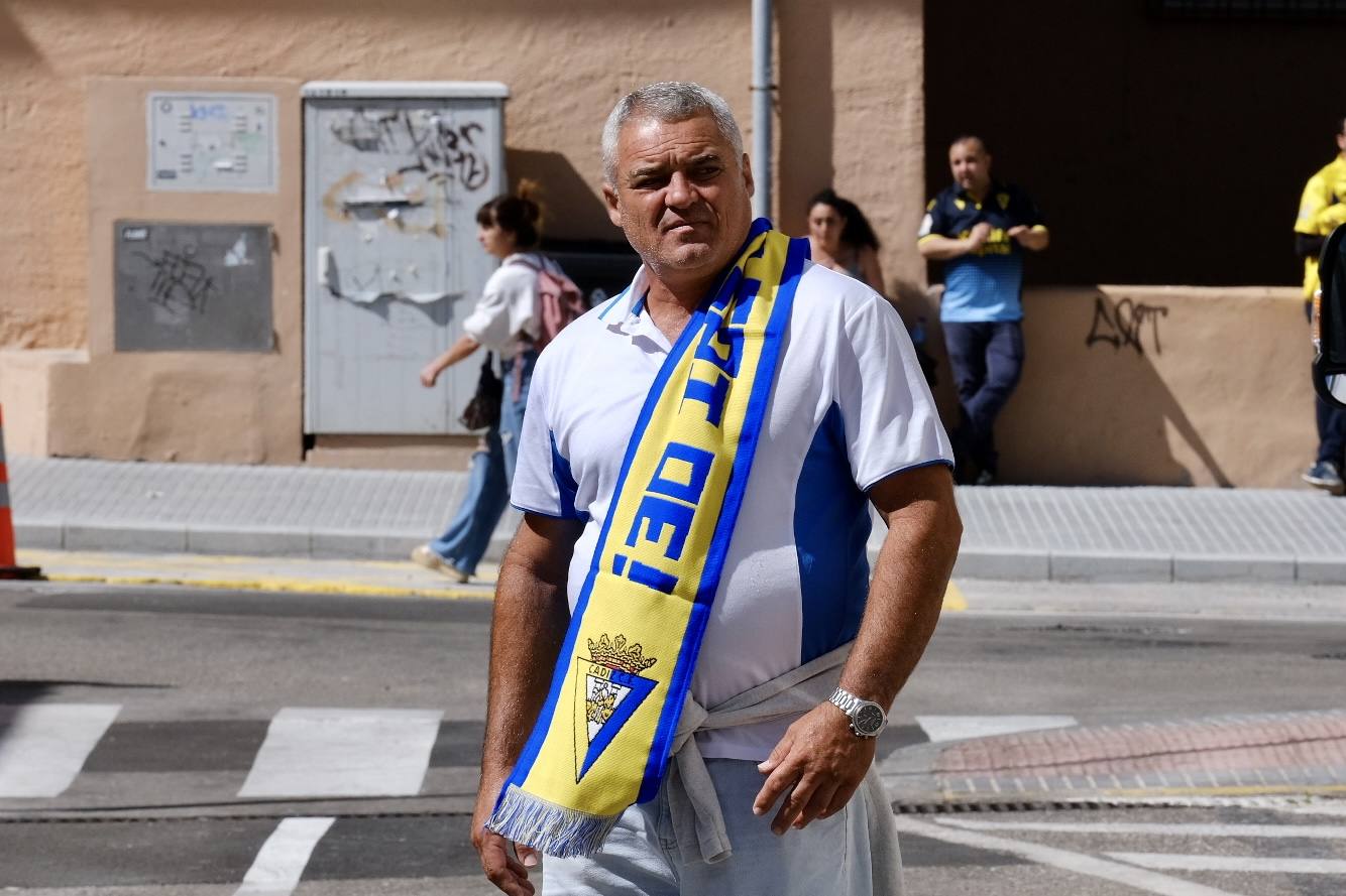 Fotos: Búscate en previa del partido Cádiz - Sevilla