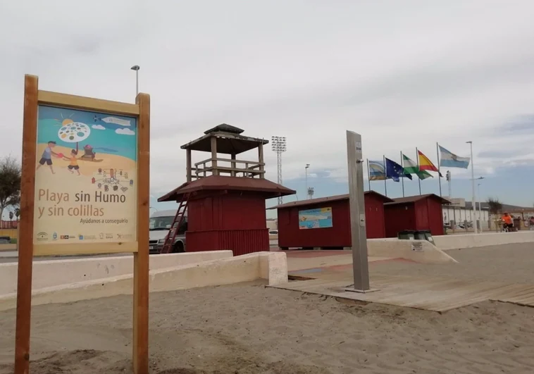 Cuatro playas de La Línea, premiadas con la Bandera Ecoplaya 2023