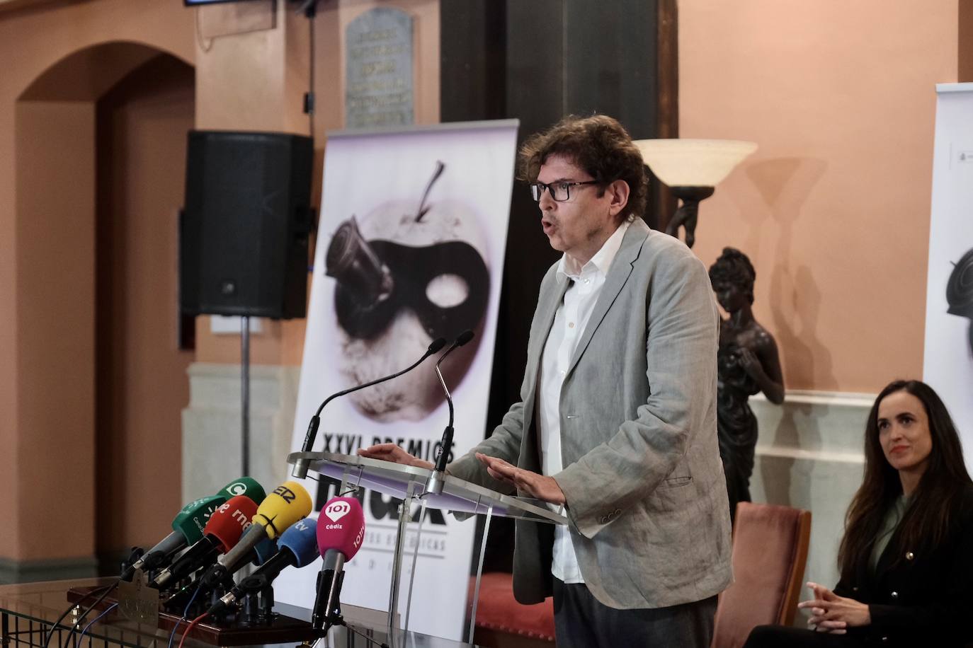 Fotos: Los premios Max de teatro se presentan en Cádiz