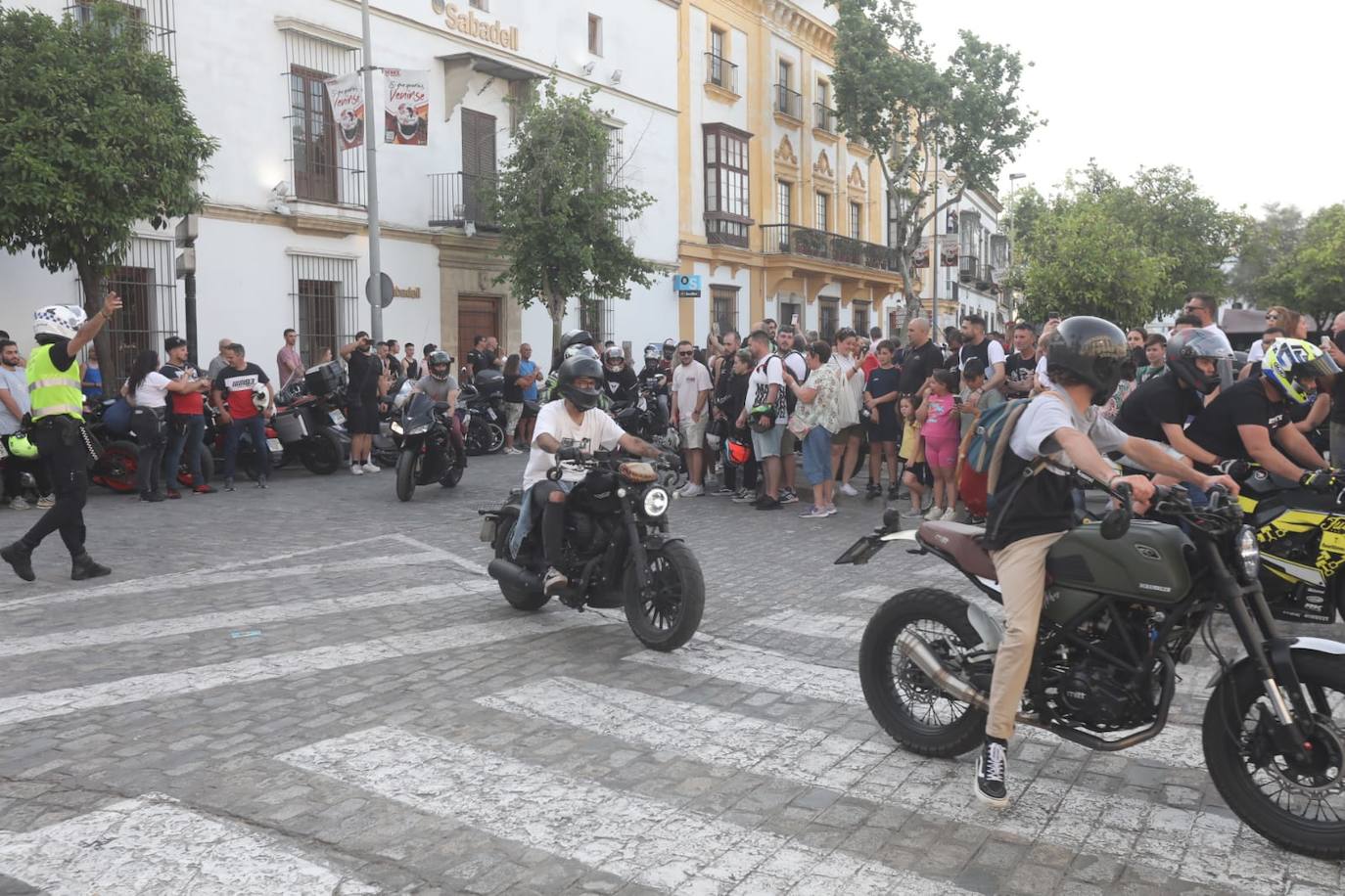 Fotos: Así ha sido la caravana motera en Jerez