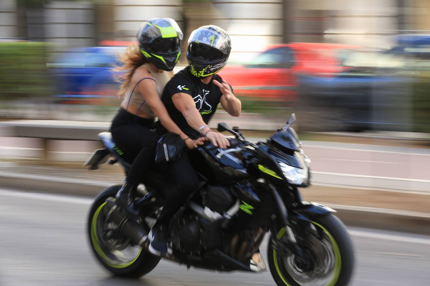 Fotos: Gran ambiente de aficionados en Jerez