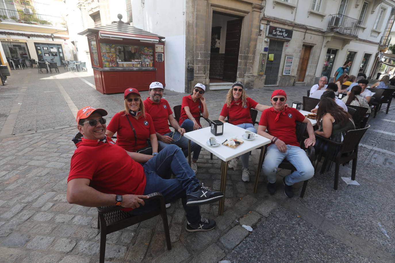 Fotos: Gran ambiente de aficionados en Jerez