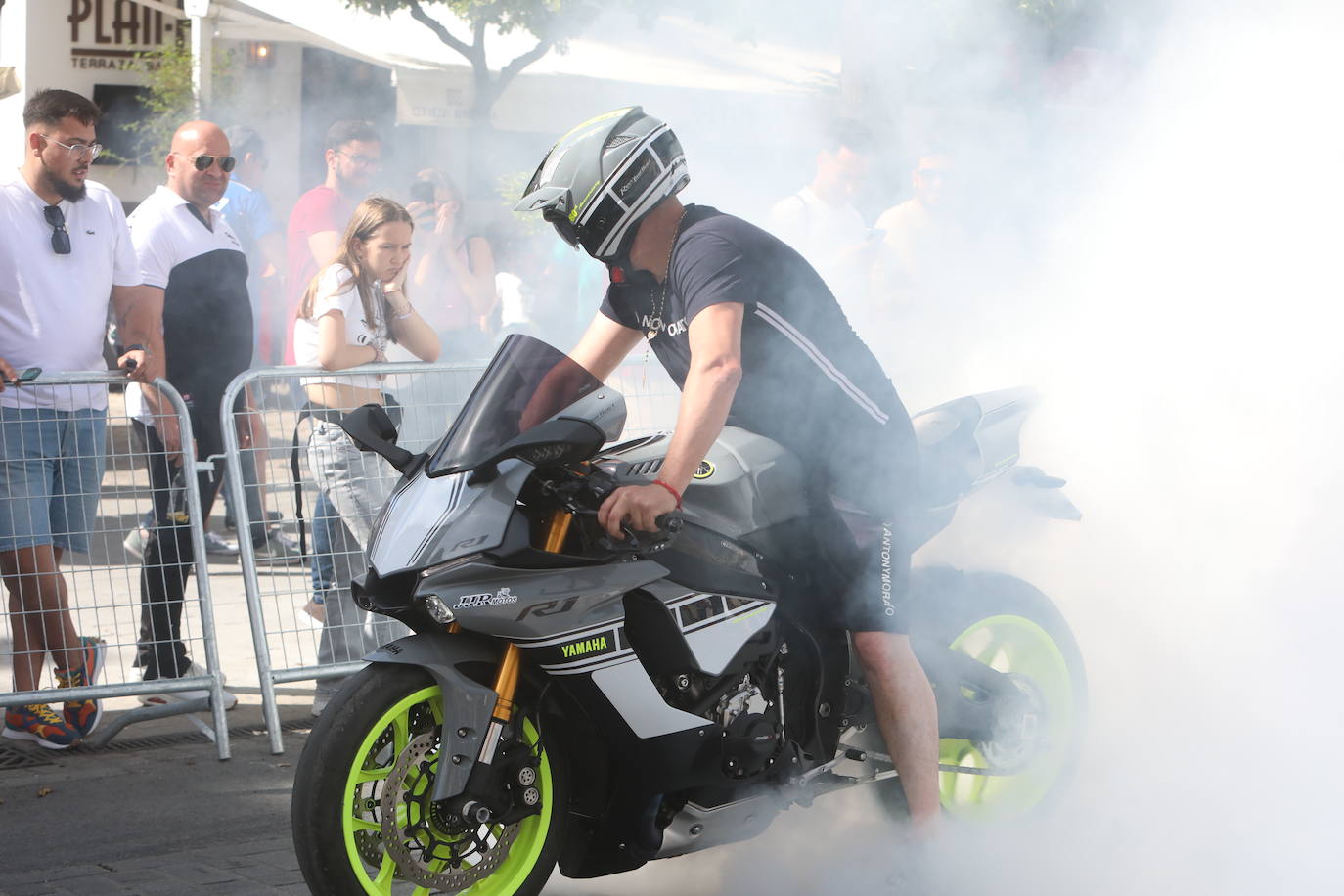 Fotos: Sábado de motos con gran ambiente en El Puerto