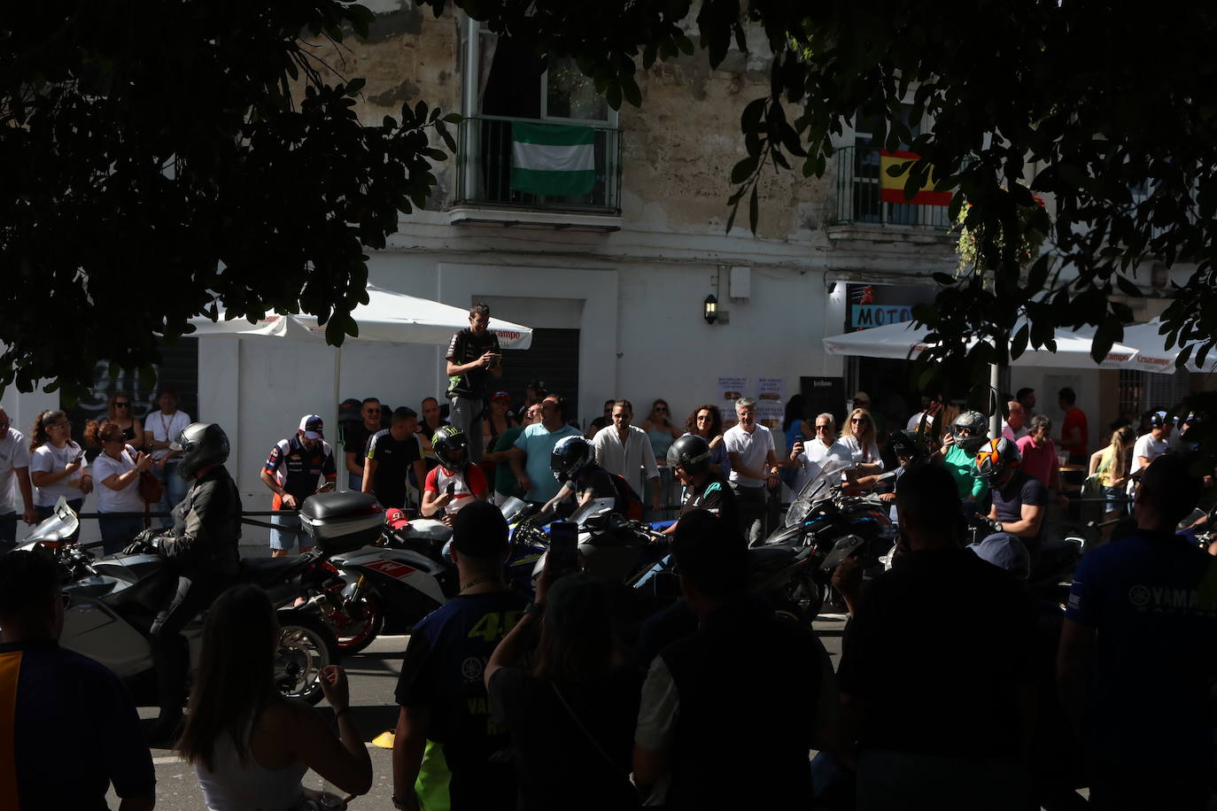 Fotos: Sábado de motos con gran ambiente en El Puerto