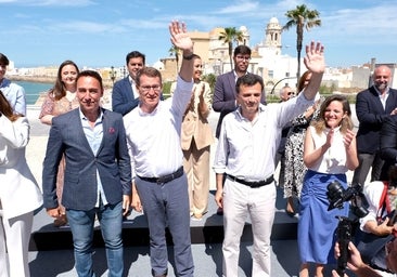 Feijóo: «Bruno es el futuro de Cádiz, donde ya se respira el cambio»