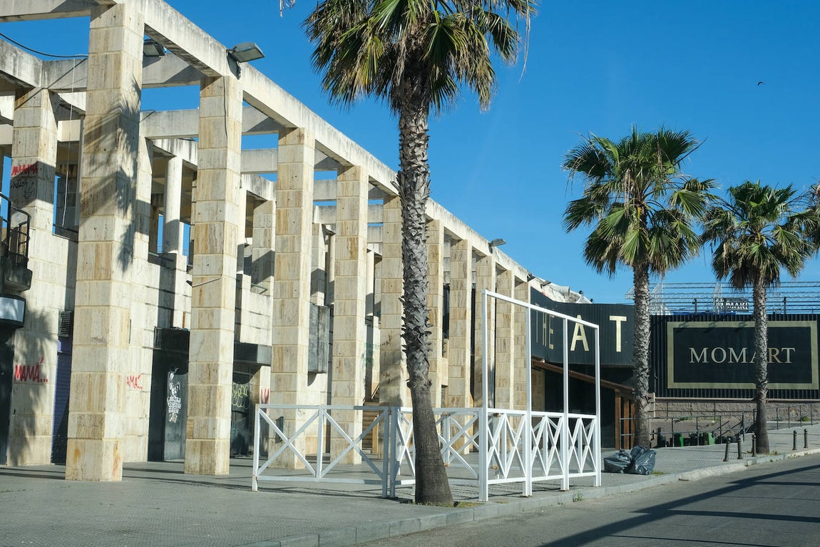 En imágenes: 24 horas en el corazón portuario de Cádiz