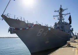 España y EEUU firman el acuerdo para dos destructores más en Rota