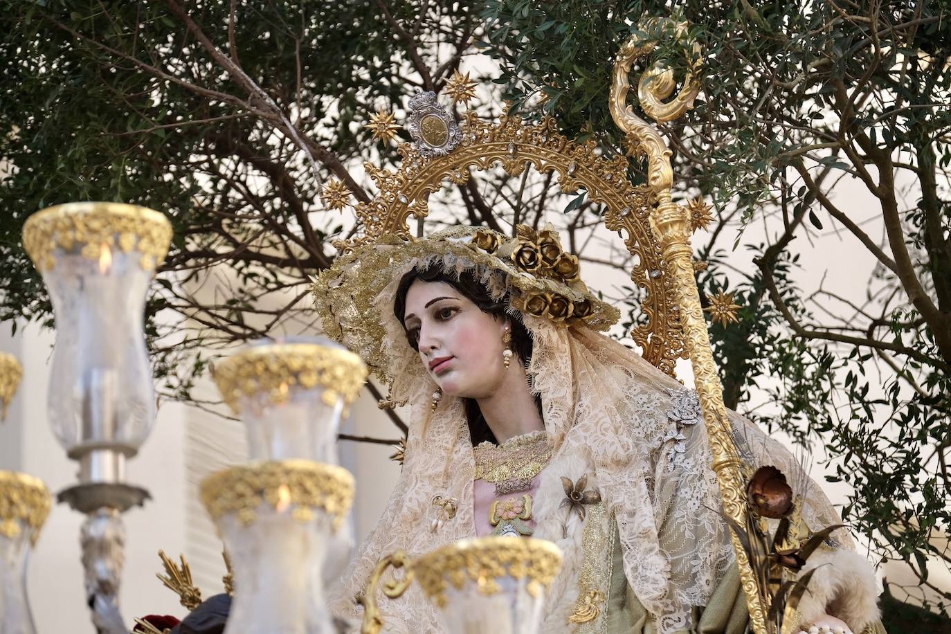 Fotos: Procesión de la hermandad de la Madre del Buen Pastor