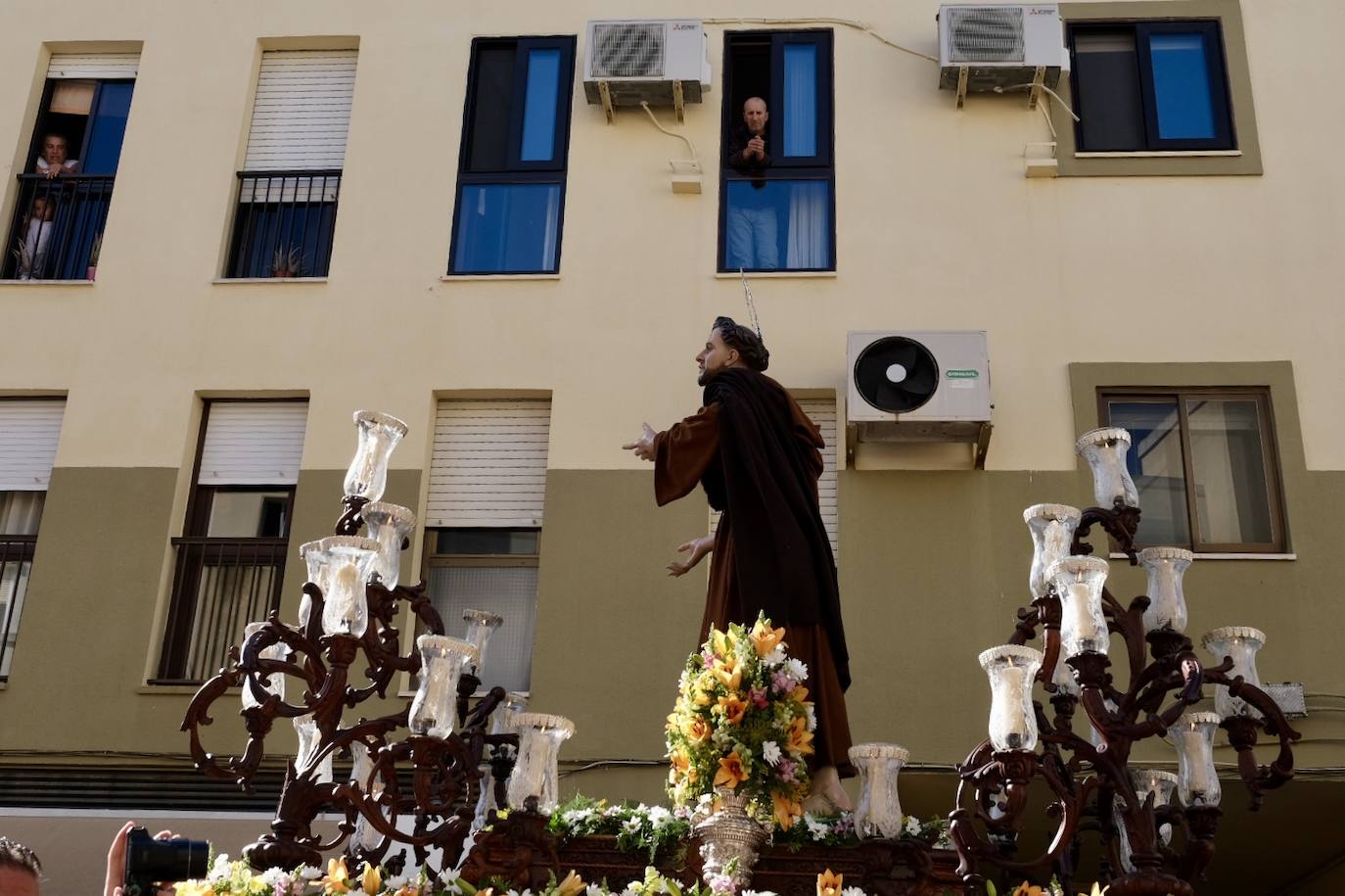 Fotos: Procesión de la hermandad de la Madre del Buen Pastor