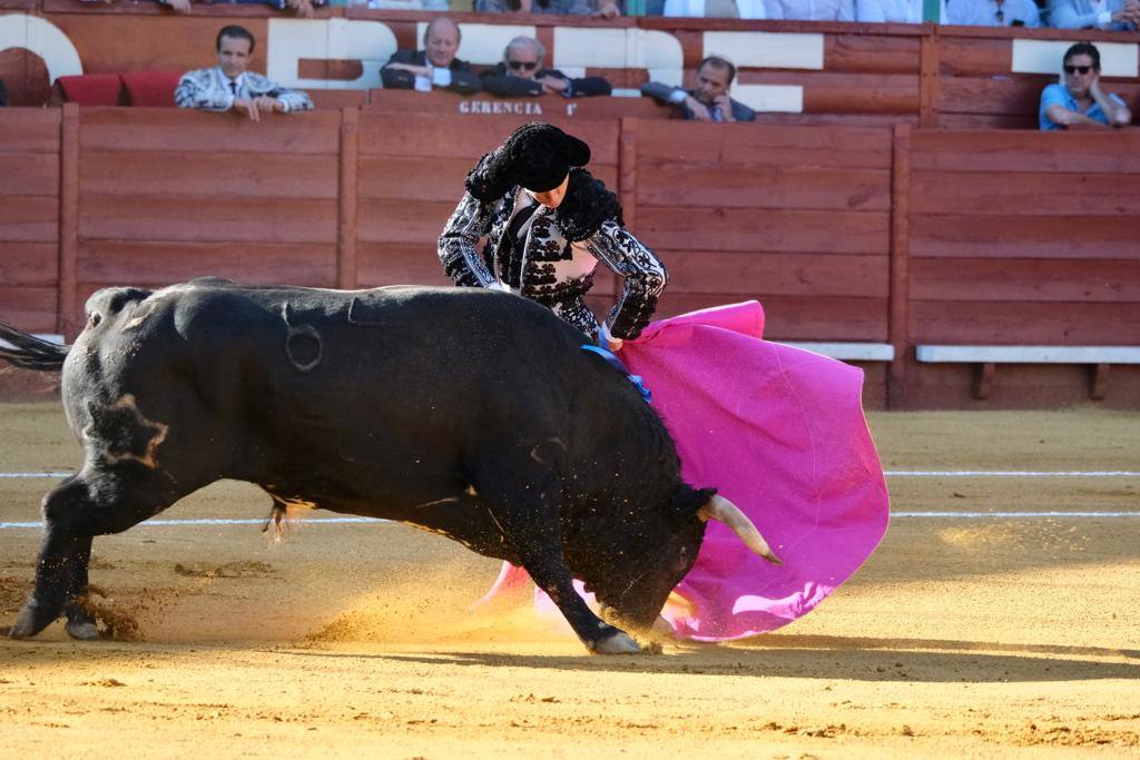 Fotos: Sábado de toros en Jerez con El Juli, Manzanares y Roca Rey