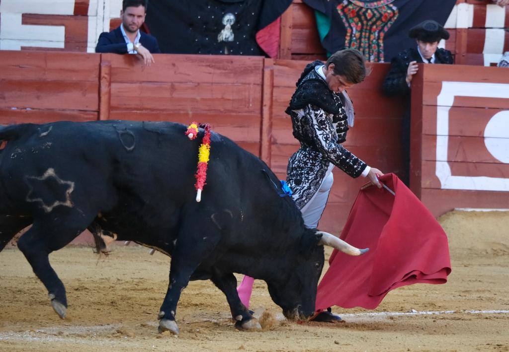 Fotos: Sábado de toros en Jerez con El Juli, Manzanares y Roca Rey