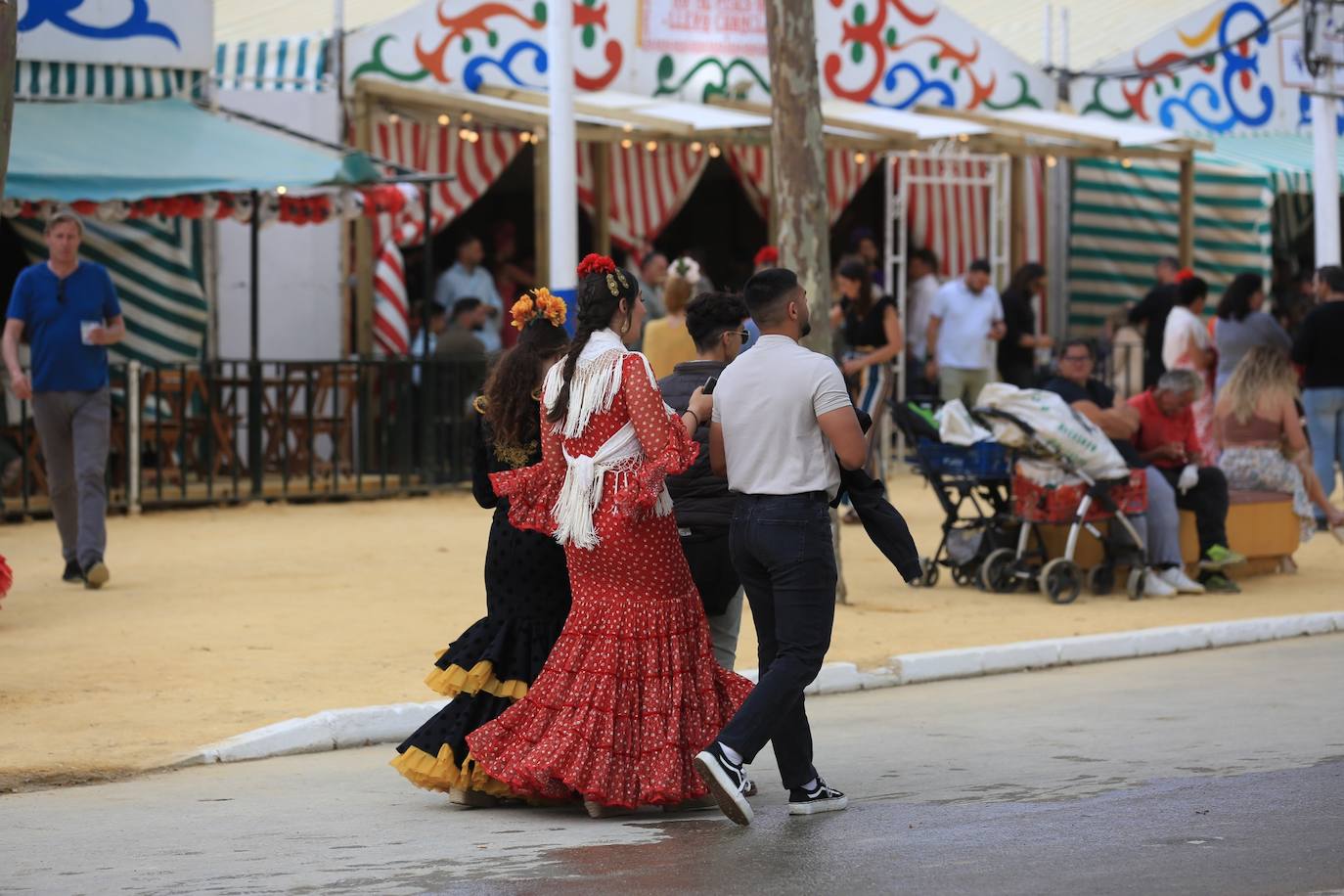 Fotos: El Puerto vive su primer día de Feria