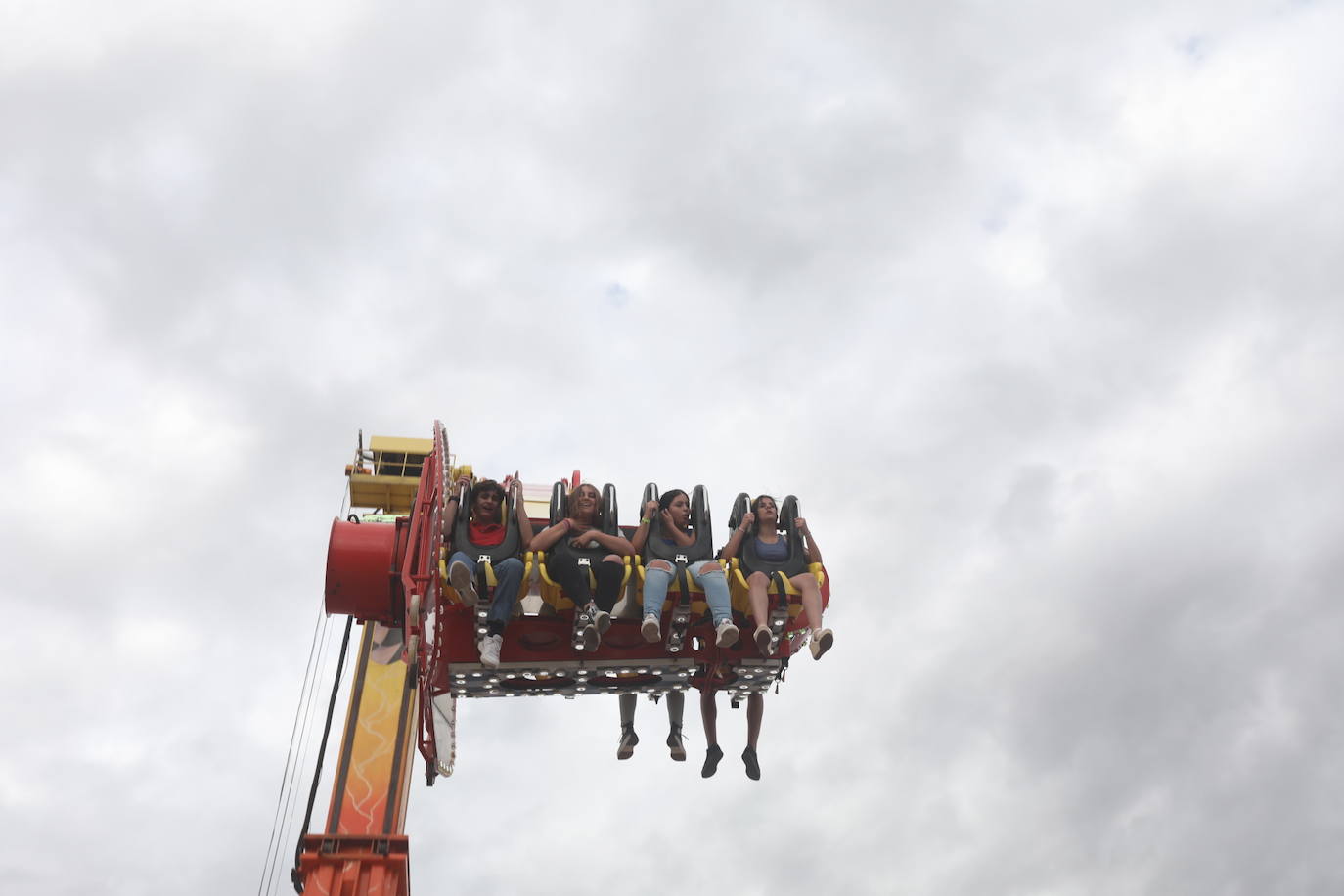 Fotos: El Puerto vive su primer día de Feria