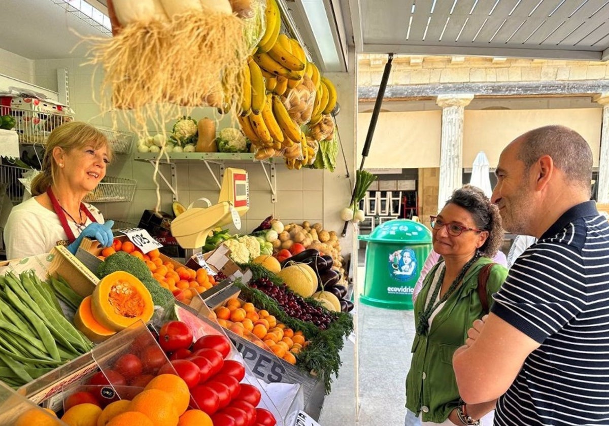 Podemos aboga por adquirir locales comerciales en Cádiz para ponerlos en alquiler social a los comerciantes