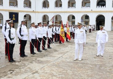 Primera visita del AJEMA a las unidades de la Fuerza de Infantería de Marina en San Fernando