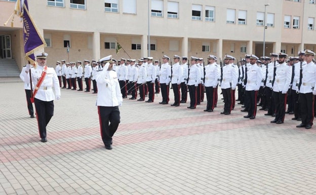 Acto militar en honor al cabo Carrero.