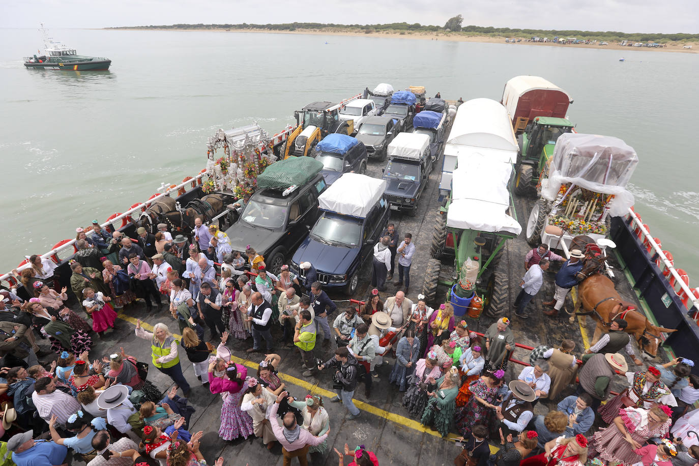 Fotos: Cádiz comienza la peregrinación a la aldea de El Rocío