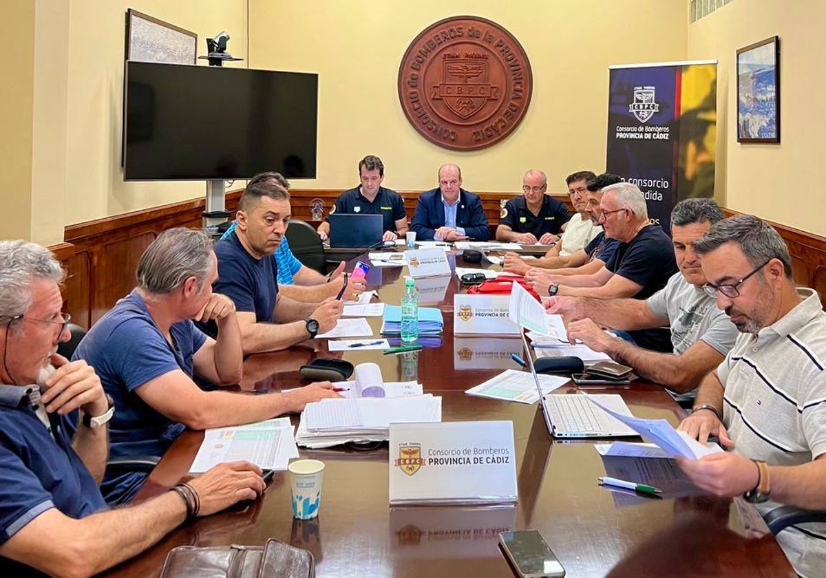 Los bomberos y el Consorcio provincial alcanzan un acuerdo tras meses muy tensos de lucha sindical