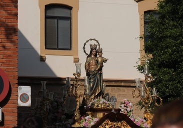 Fotos: Así ha sido la procesión de María Auxiliadora en Cádiz