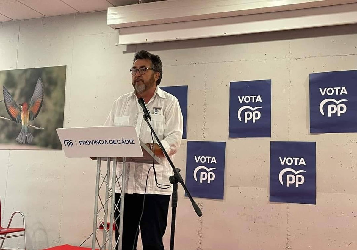 Juan Leal en el acto de presentación de la candidatura del PP en Trebujena.