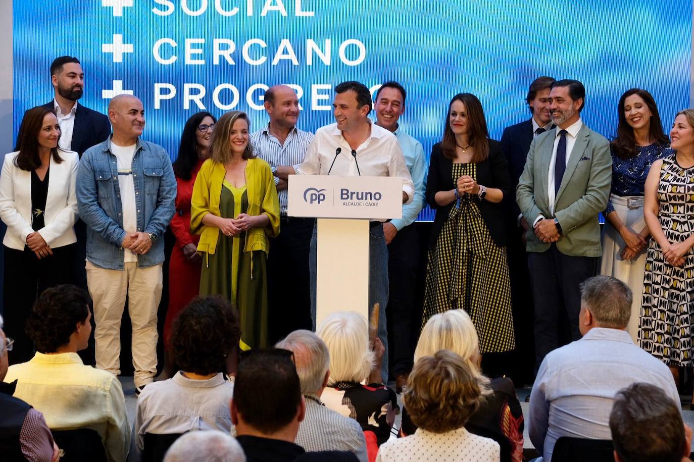 Fotos: Así ha sido el cierre de campaña de los candidatos a la Alcaldía de Cádiz