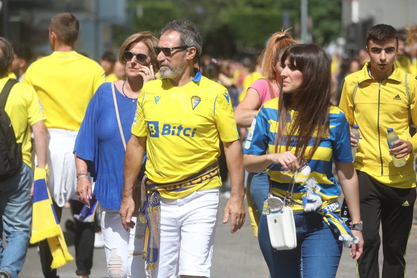 Fotos: Búscate en el Cádiz-Celta