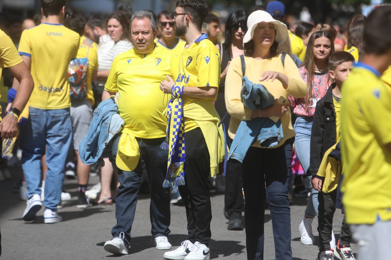 Fotos: Búscate en el Cádiz-Celta