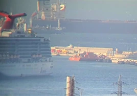 Alertan de la llegada de un nuevo submarino nuclear a Gibraltar implicado en un «incidente» en Escocia