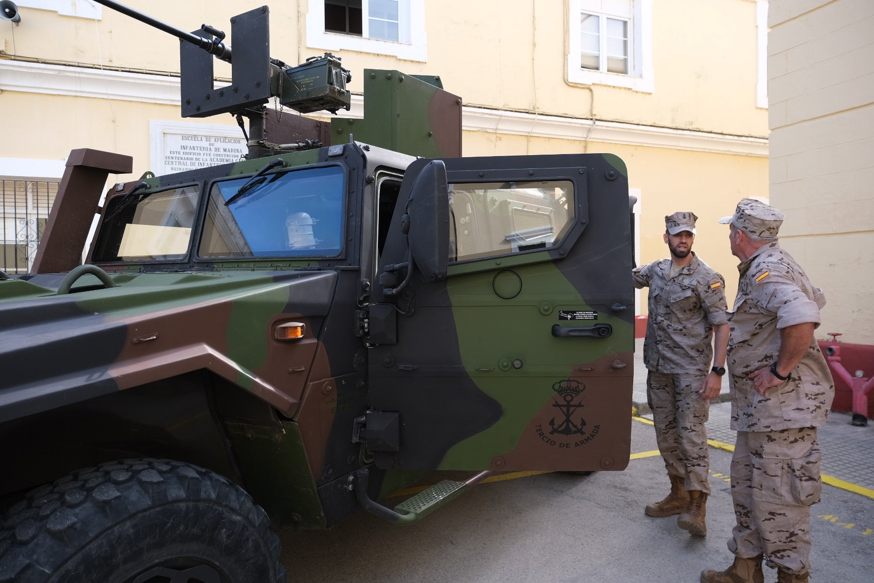 En imágenes: Exhibición de material y vehículos de Infantería de Marina en el Tercio de Armada