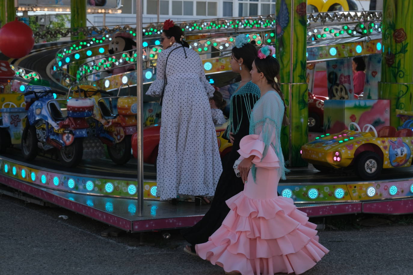 Fotos: La Feria de la Primavera vive un intenso viernes