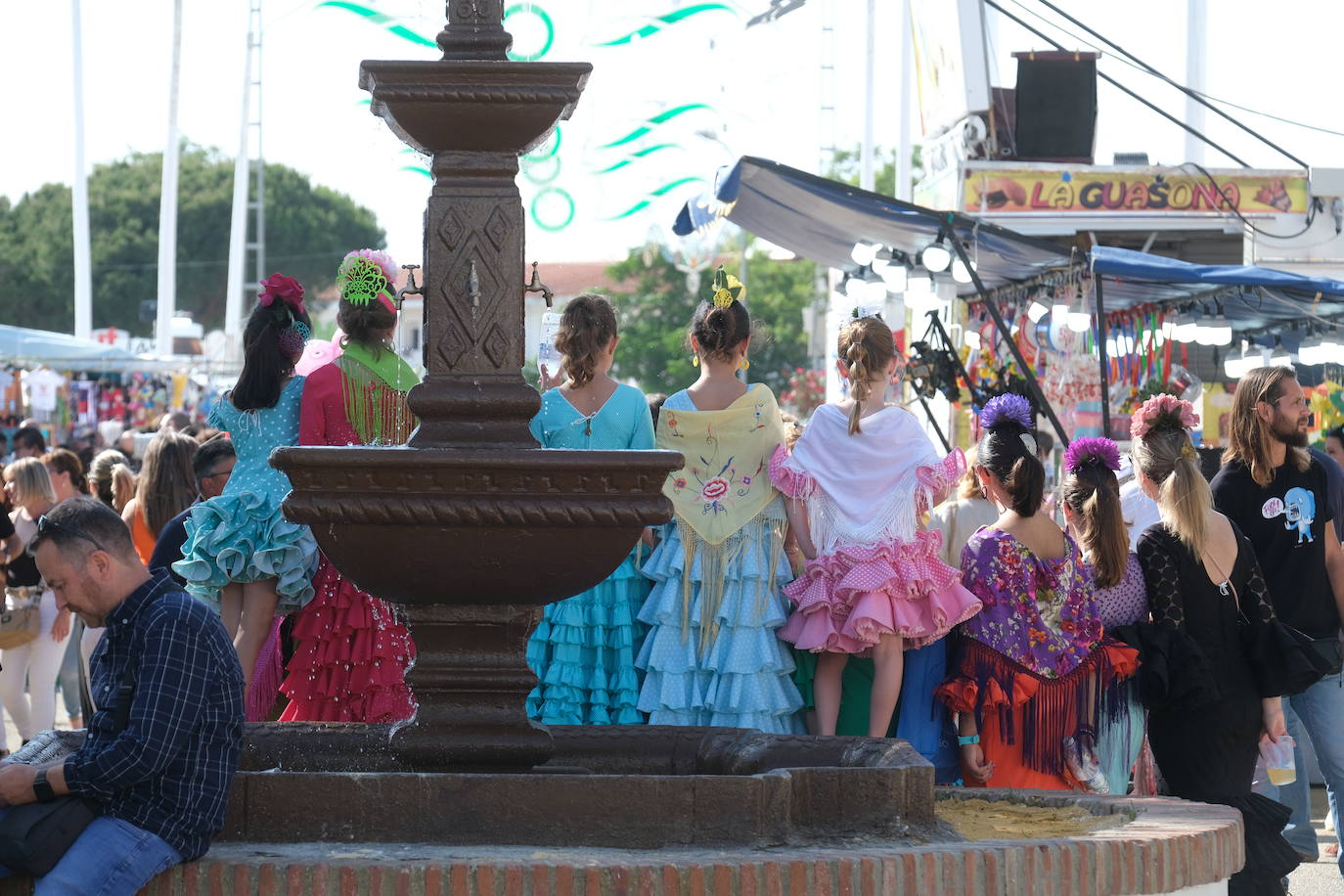 Fotos: La Feria de la Primavera vive un intenso viernes