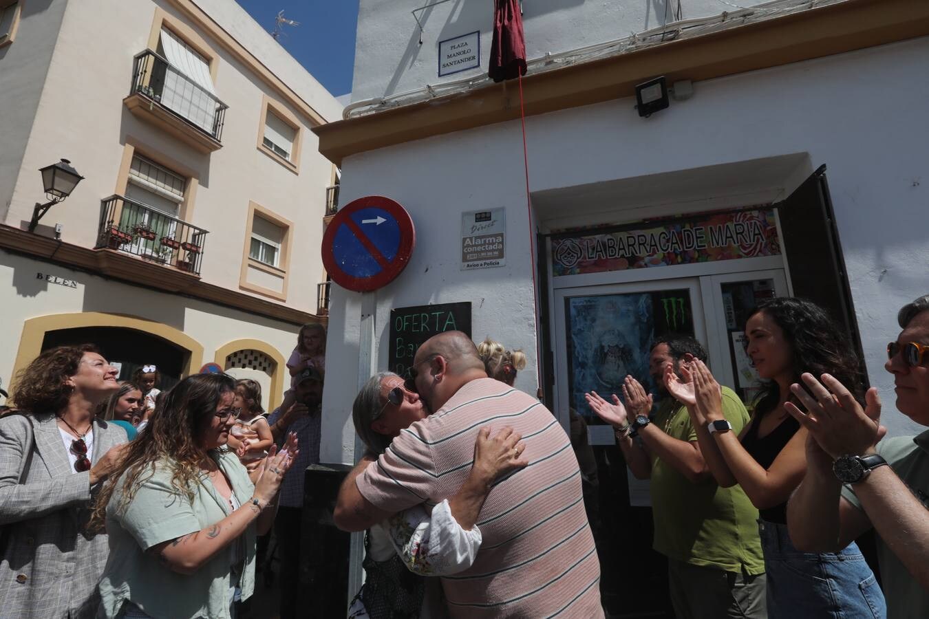 Fotos: Manolo Santander ya tiene su plaza en Cádiz