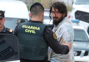 Dos detenidos por resistirse a la Guardia Civil en el desalojo del campamento hippie en Benaocaz