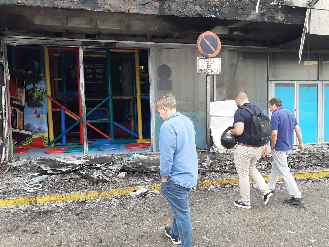 Fotos: Así ha quedado el Chikipark de Cádiz tras el incendio