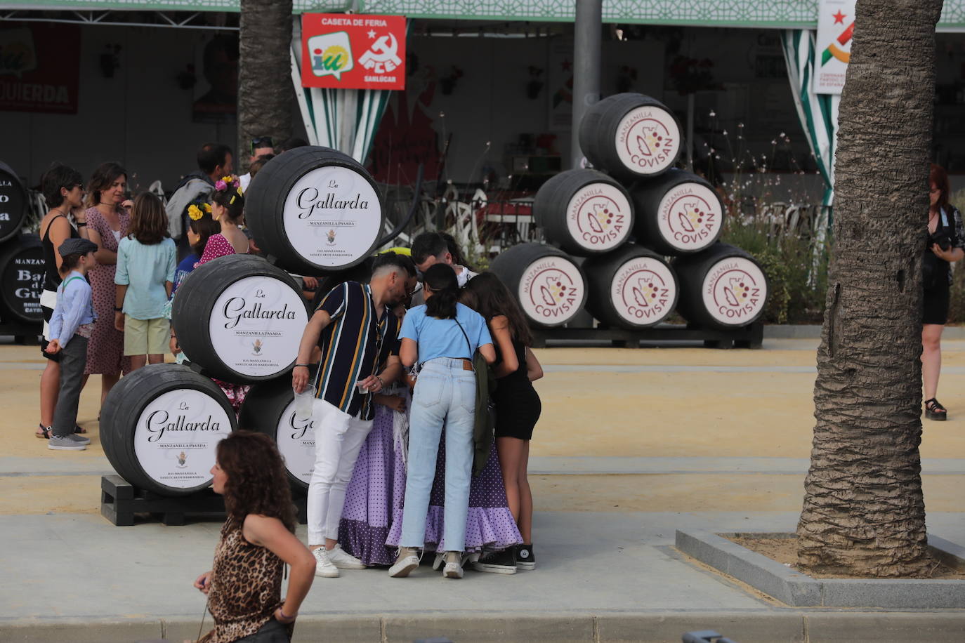 Fotos: La Feria de la Manzanilla ya luce con todo su esplendor