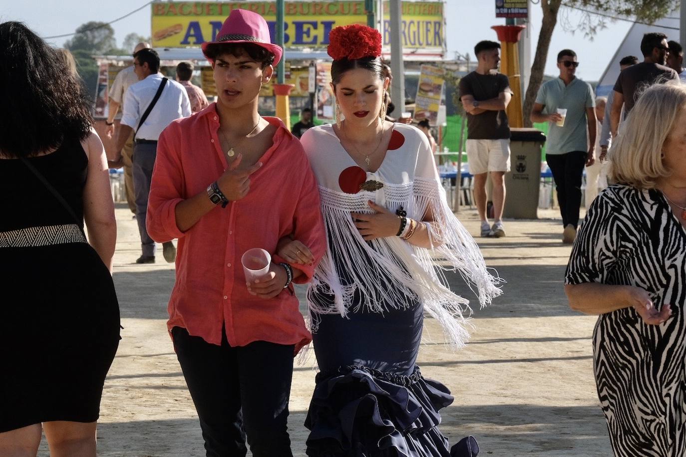 Fotos: un domingo pleno en la feria de Chiclana