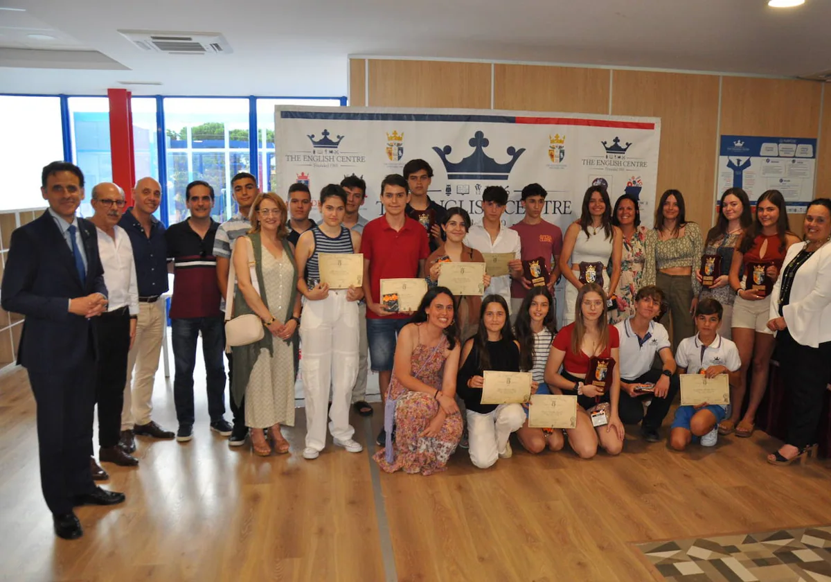 El Centro Inglés finaliza el curso escolar con los premios al alumnado más participativo