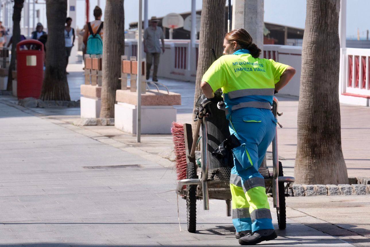 Fotos: El azul y amarillo toma las calles de Cádiz